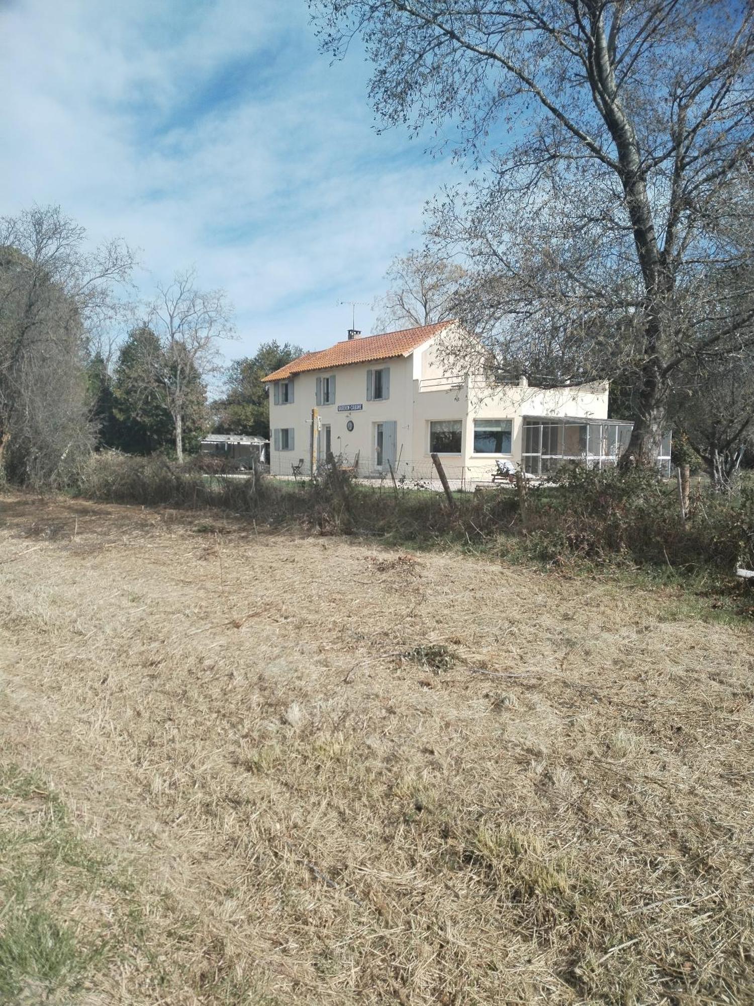 Ancienne Gare Leilighet Arles Eksteriør bilde